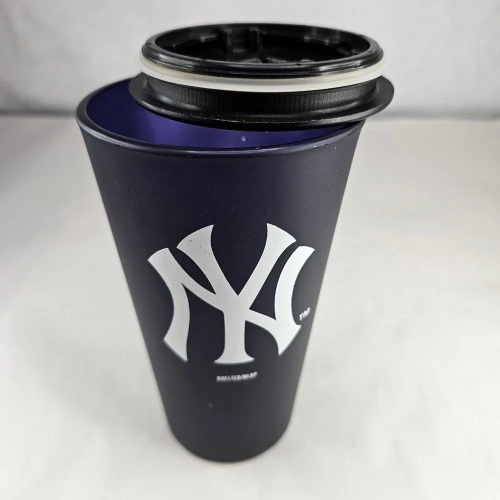 New York Yankees Matte Black Travel Tumbler‎ Cup with Lid Boelter MLB Licensed